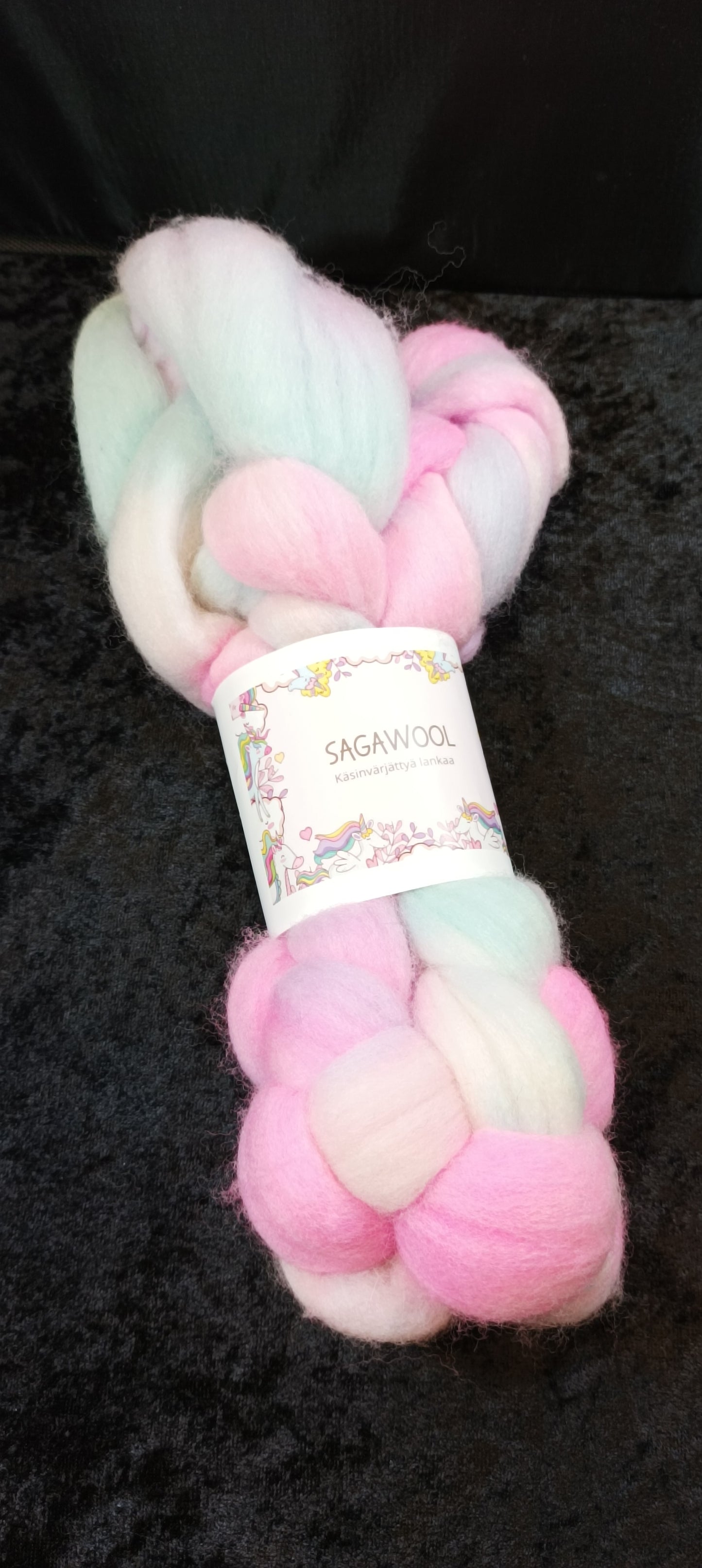 Käsinvärjätty villatopsi Polwarth, 100g