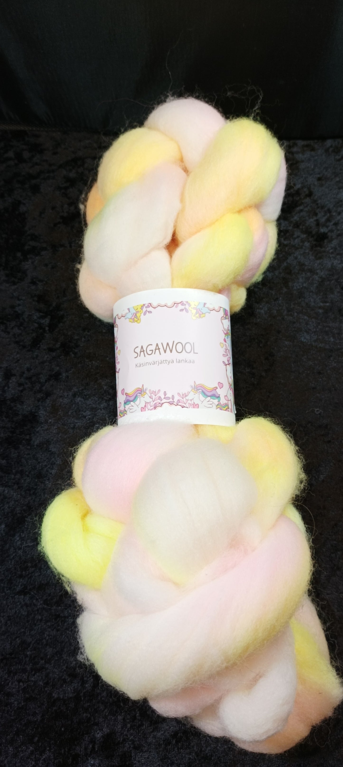 Käsinvärjätty villatopsi Polwarth, 100g