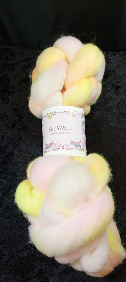 Käsinvärjätty villatopsi Polwarth, 100g