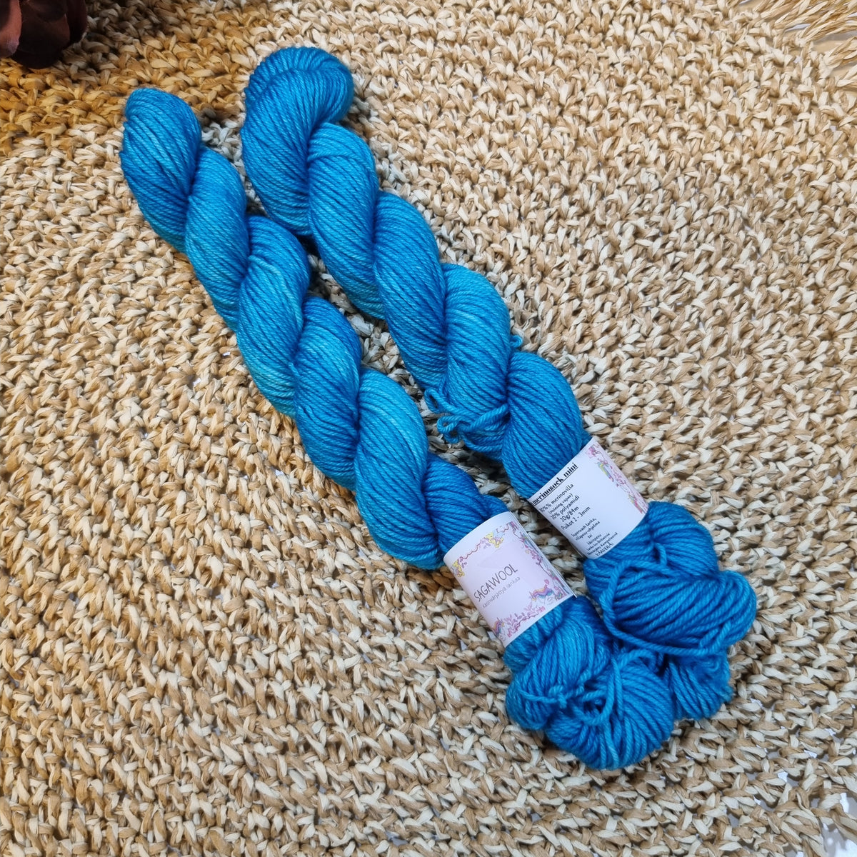 Lauri BFL villasekoitus, fingering, 50g.