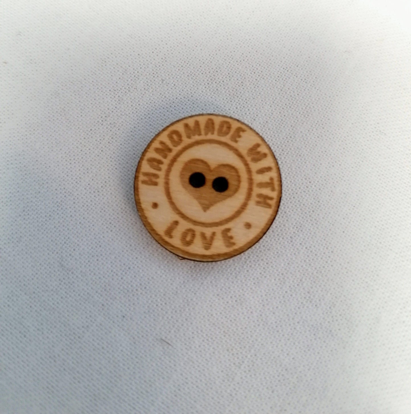 Kotimainen koivuvaneri nappi, 2cm