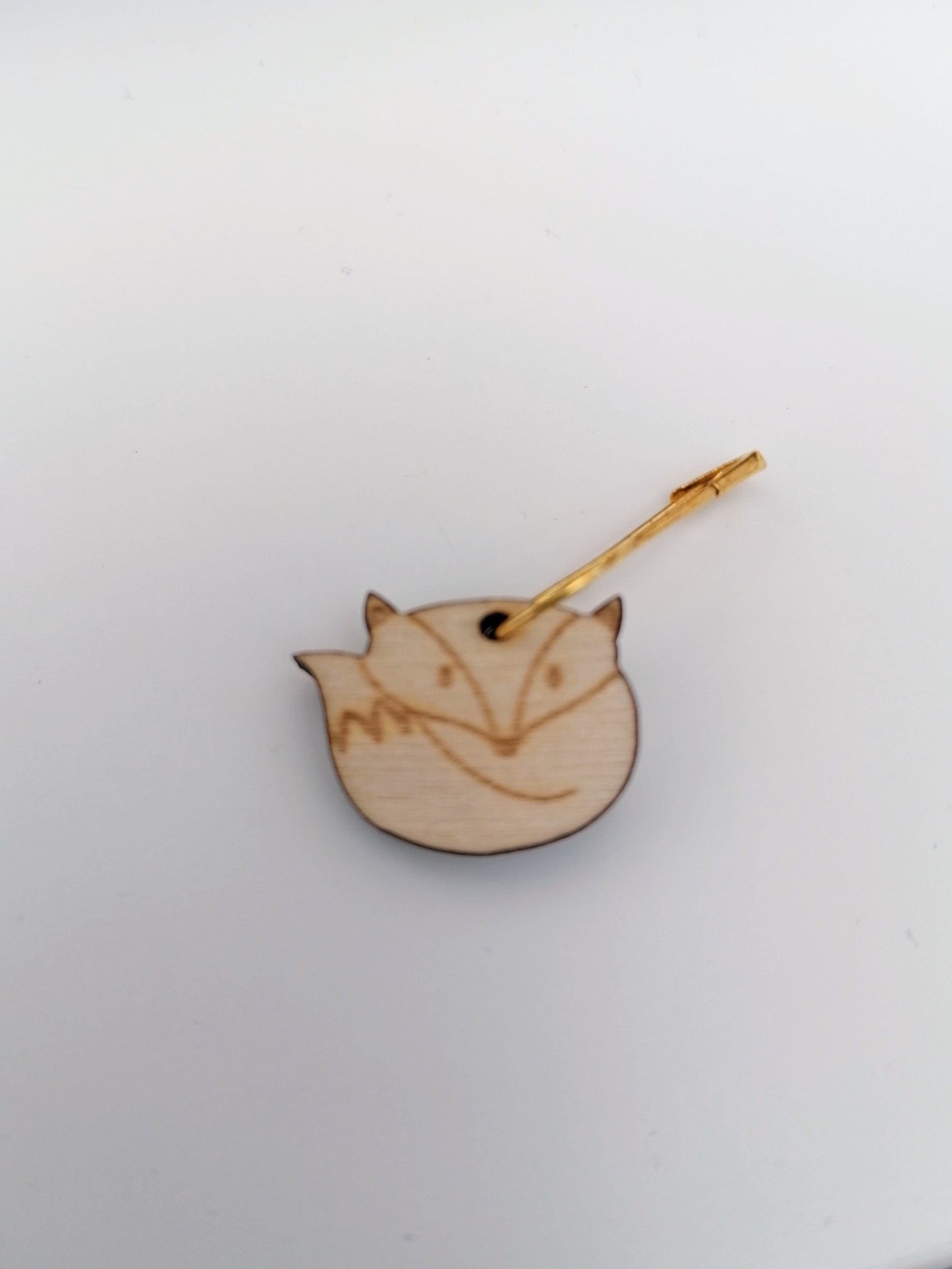 Kettu silmukkamerkki, kotimaista koivua