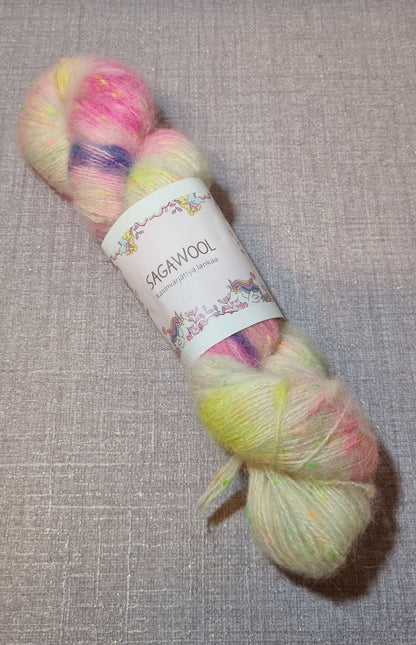 Siiri neontweed Fluff.