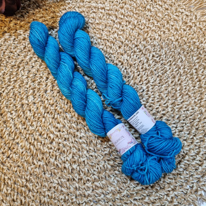 Lauri BFL villasekoitus, fingering, 50g.