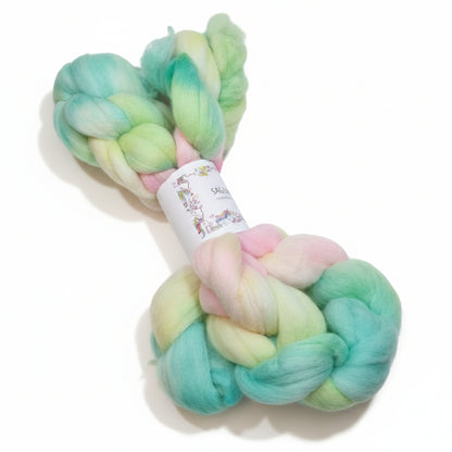Polwarth kehräyskuitu, käsinvärjätty 100g.