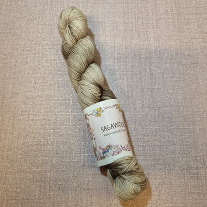 Sagawool Lauri BFL sukkalanka, fingering