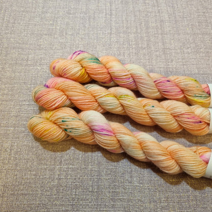Irja minivyyhti 20g/84m, fingering