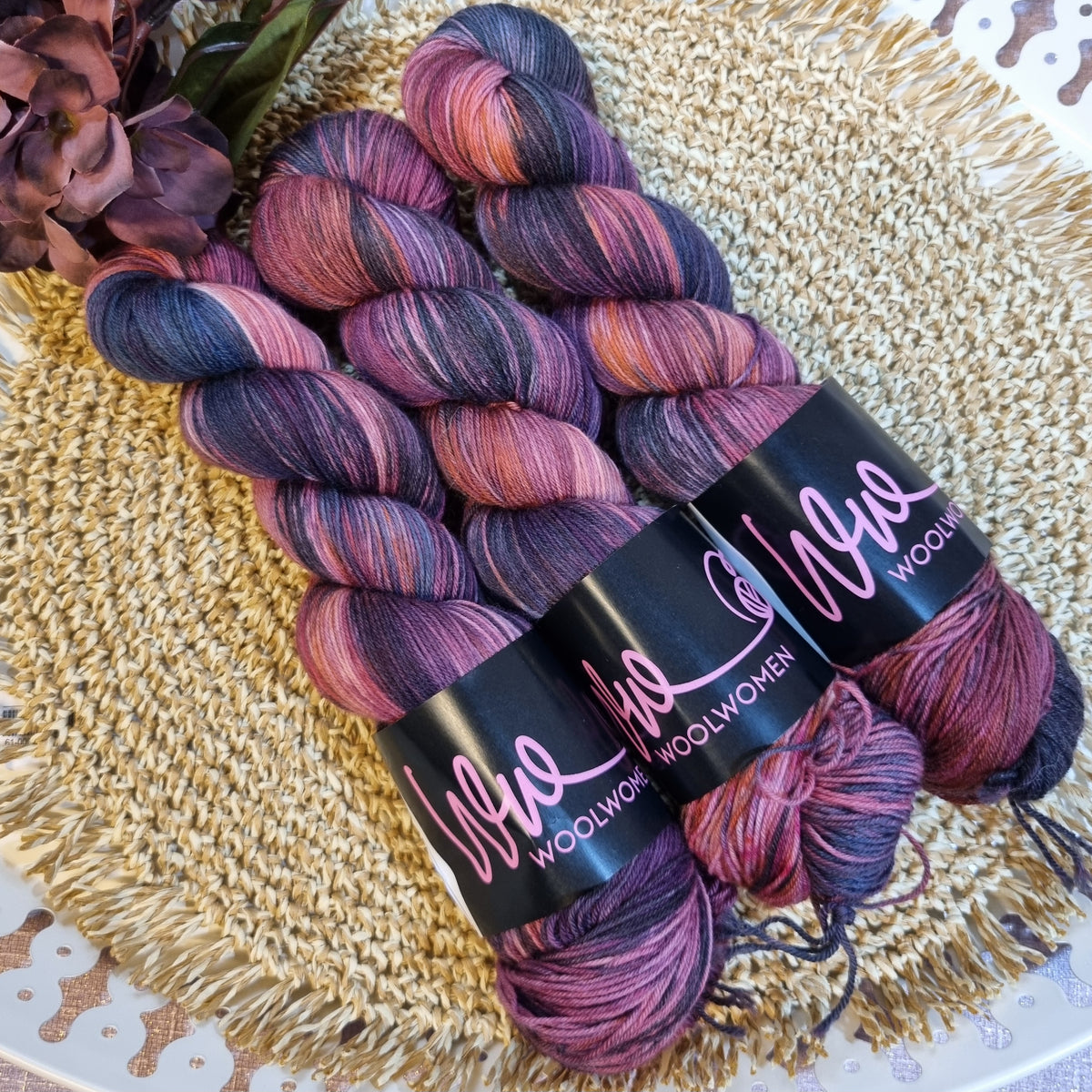 WoolWomen - Autumn Masquerade