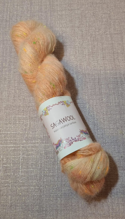 Siiri neontweed Fluff.