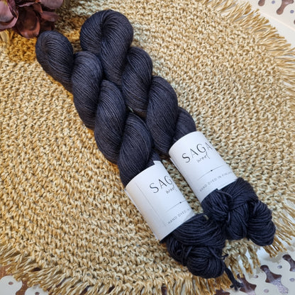 Lauri BFL villasekoitus, fingering, 50g.