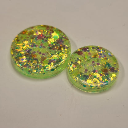 Käsintehdyt napit 2.3cm
