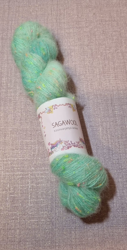 Siiri neontweed Fluff.