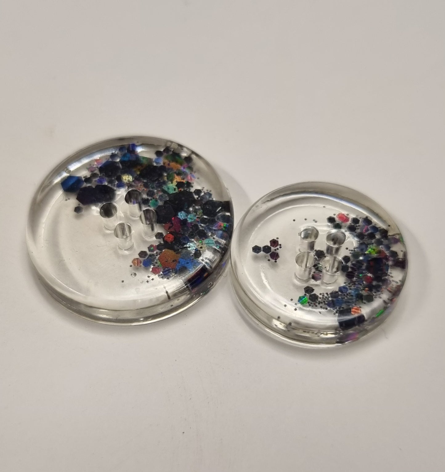Käsintehdyt napit 2.3cm