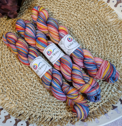 Eldur Yarns- Karnevaali