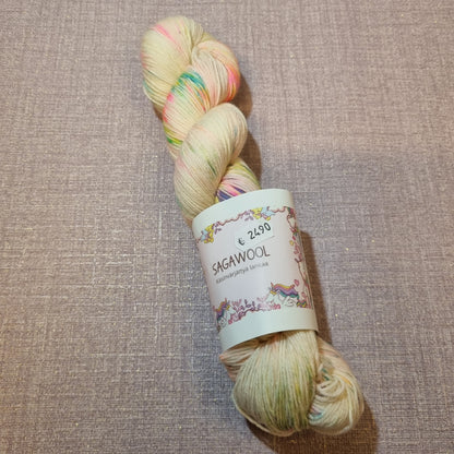 Sagawool Lauri BFL sukkalanka, fingering