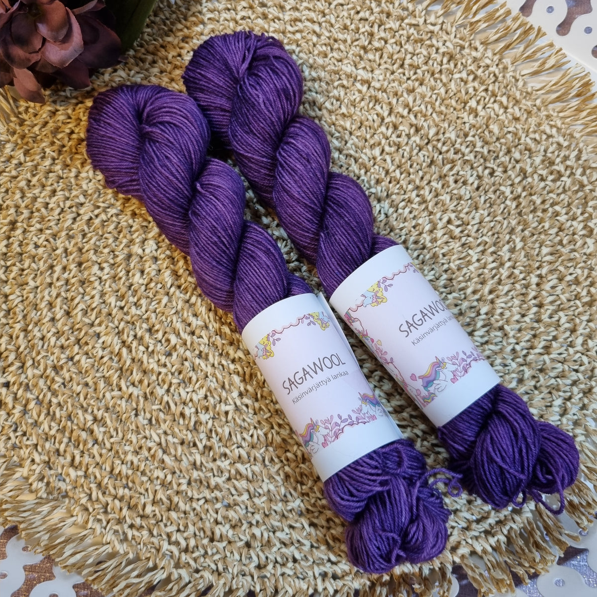 Lauri BFL villasekoitus, fingering, 50g.