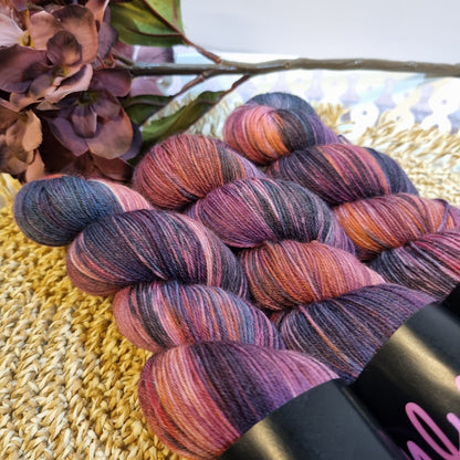 WoolWomen - Autumn Masquerade