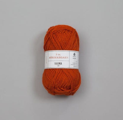 Rauma Garn 3-tr. Strikkegarn, 100% villalanka, 50g/108m.